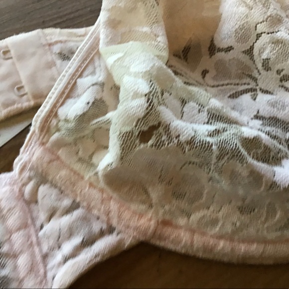 Seven bras various makers - Picture 12 of 14